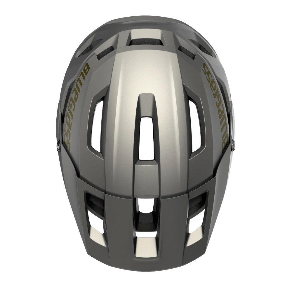 Bluegrass Roque MTB čelada Solar Grey Top